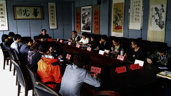 吴其萃董事长与摄影学院教师共聚话教学