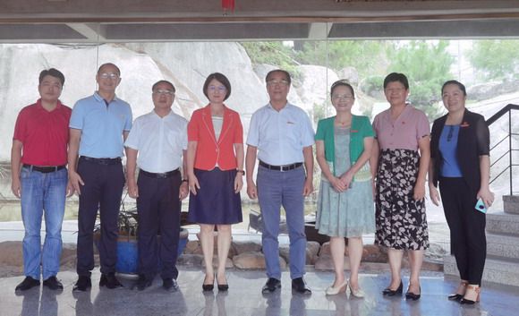 泉州幼儿师范高等专科学校苏白茹书记、庄一民校长一行莅临我校参观指导