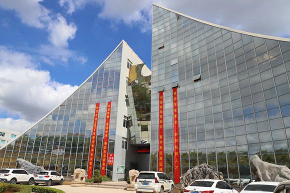 我校喜迎2021级新同学