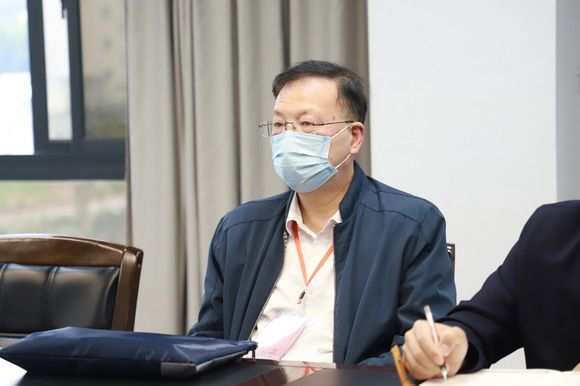 省、市教育主管部门领导再次莅临我校检查指导疫情防控工作