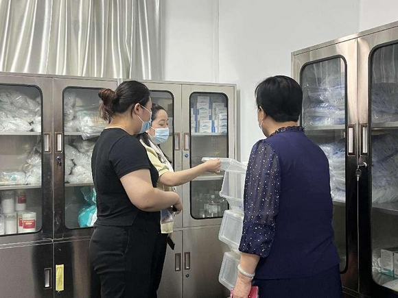 我校开展实验实训室安全专项检查