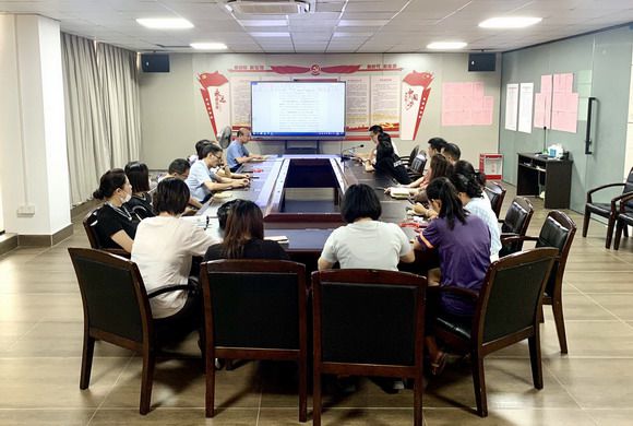 我校开展2022-2023学年第一学期教育思想大讨论
