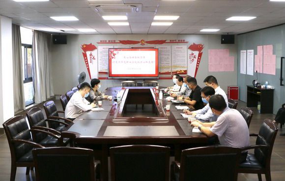 泉州市教育局局长刘殊芳一行莅校检查指导