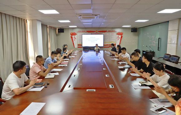 中韩高校AI智能艺术与设计教育学术交流研讨会暨传承华光——张淑朋15年教学与实践成果展将于10月举办