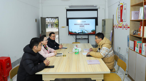 校领导专题调研马克思主义学院建设工作