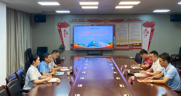闽南师范大学马克思主义学院院长陈再生一行莅临我校马院考察交流