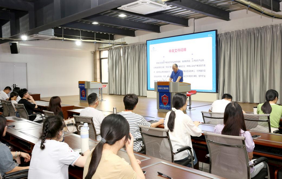 泉州华光职业学院2024年职教周活动之科技与工程学院