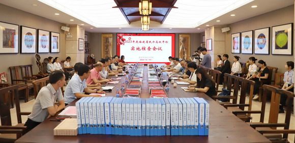 福建省民办高校年检工作专家组一行莅校检查指导