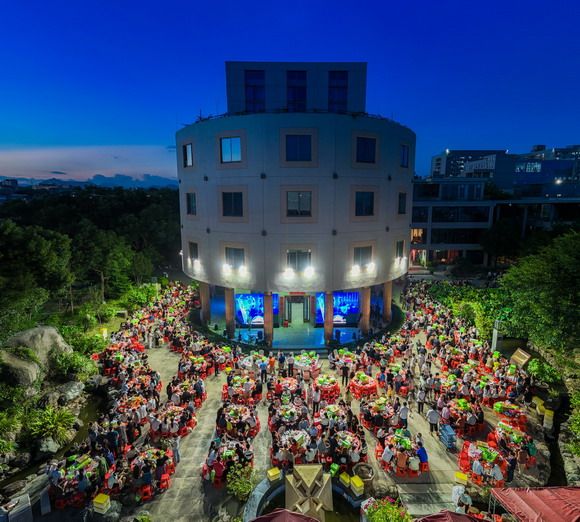 两岸同享一轮月，一粥共渡百年情 ——泉州华光职业学院2024年中秋节系列活动隆重举行