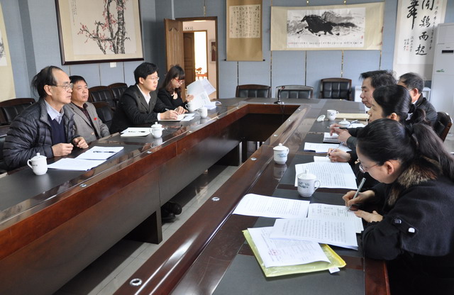 泉州市委教育工委、市教育局检查组莅校检查期初工作