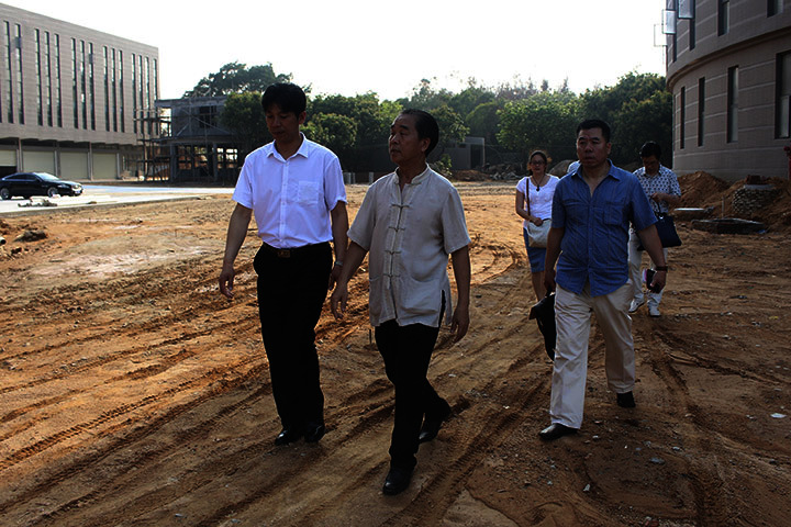 民政部城乡养老工委会主任李卿等领导一行参观华光学院
