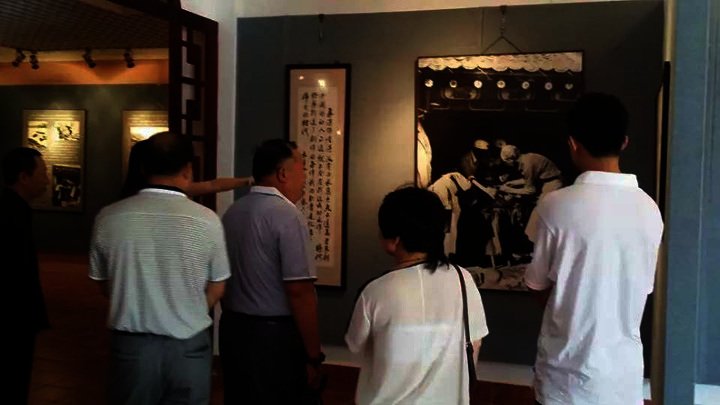河南汾酒集团总经理刘新华访问我院