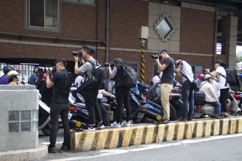 “华光杯”高校摄影大赛获奖者赴台交流采风