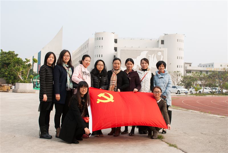 泉州幼儿师范高等专科学校艺术系教师到我校参观学习