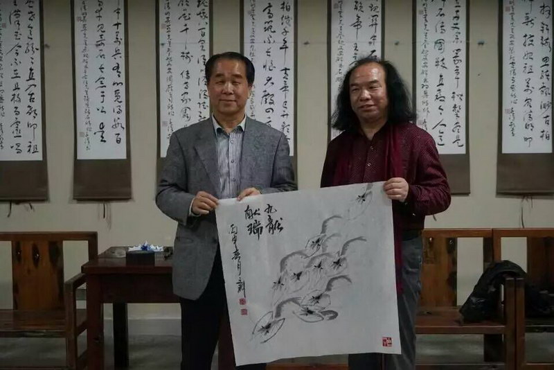 中国文化部老艺术家书画院刘文科副院长一行来访我院