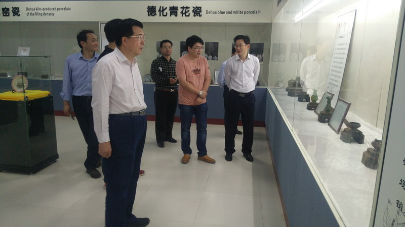福建省直机关工委常务副书记朱清莅校指导