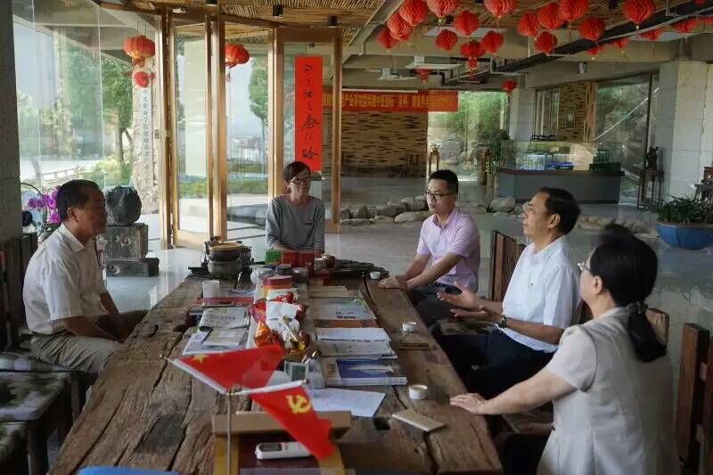 泉州台商投资区党工委吴汉宗书记莅校调研
