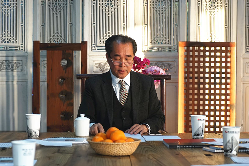 我校召开第三届董事会第一次会议