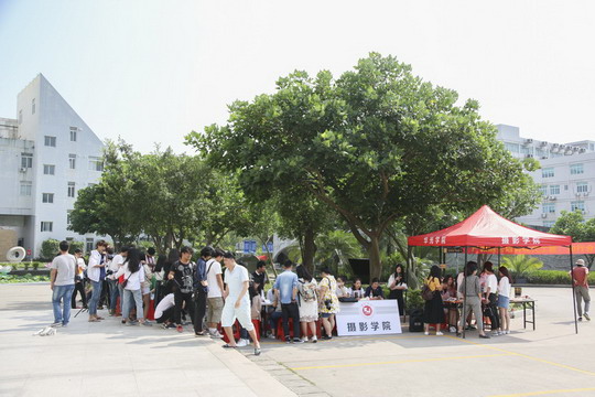 华光职业学院2017年职教周之摄影学院展风采