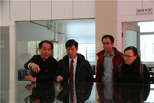 浙江树人大学徐绪卿校长一行来校交流访问
