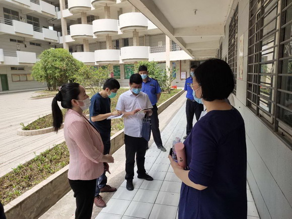 泉州台商投资区开学保障工作组莅临我校指导开学工作